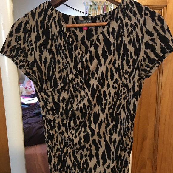 Stretchy Vince Camuto animal print dress *Discounted Shipping 📦* - Picture 4 of 6